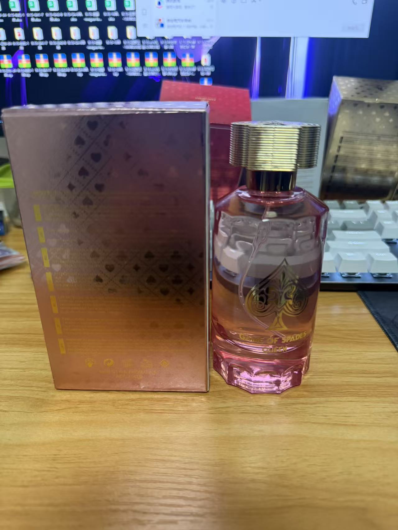 Fragrance Queen Perfume - عطر جو ميلانو باريس جيم أوف
