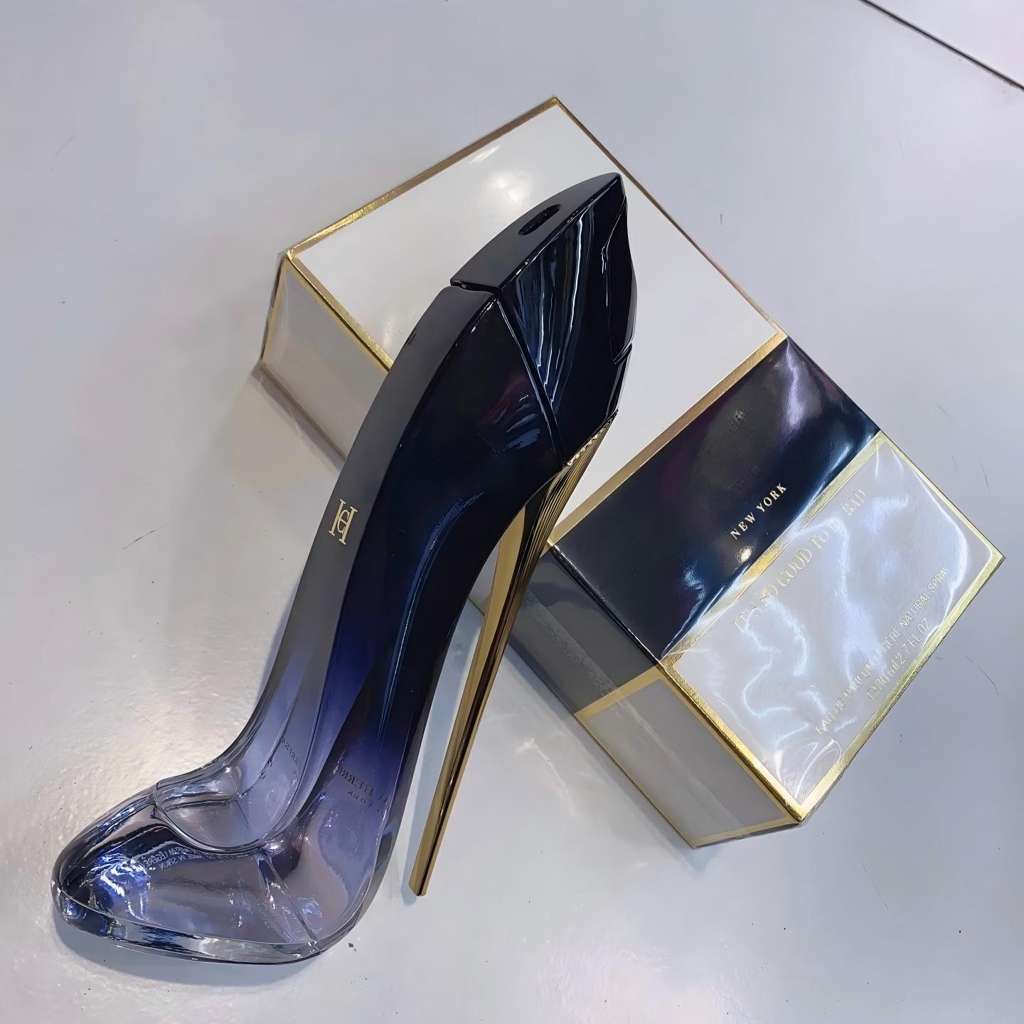 Perfume Queen - عطر Good Girl Légère، رائحة أولية