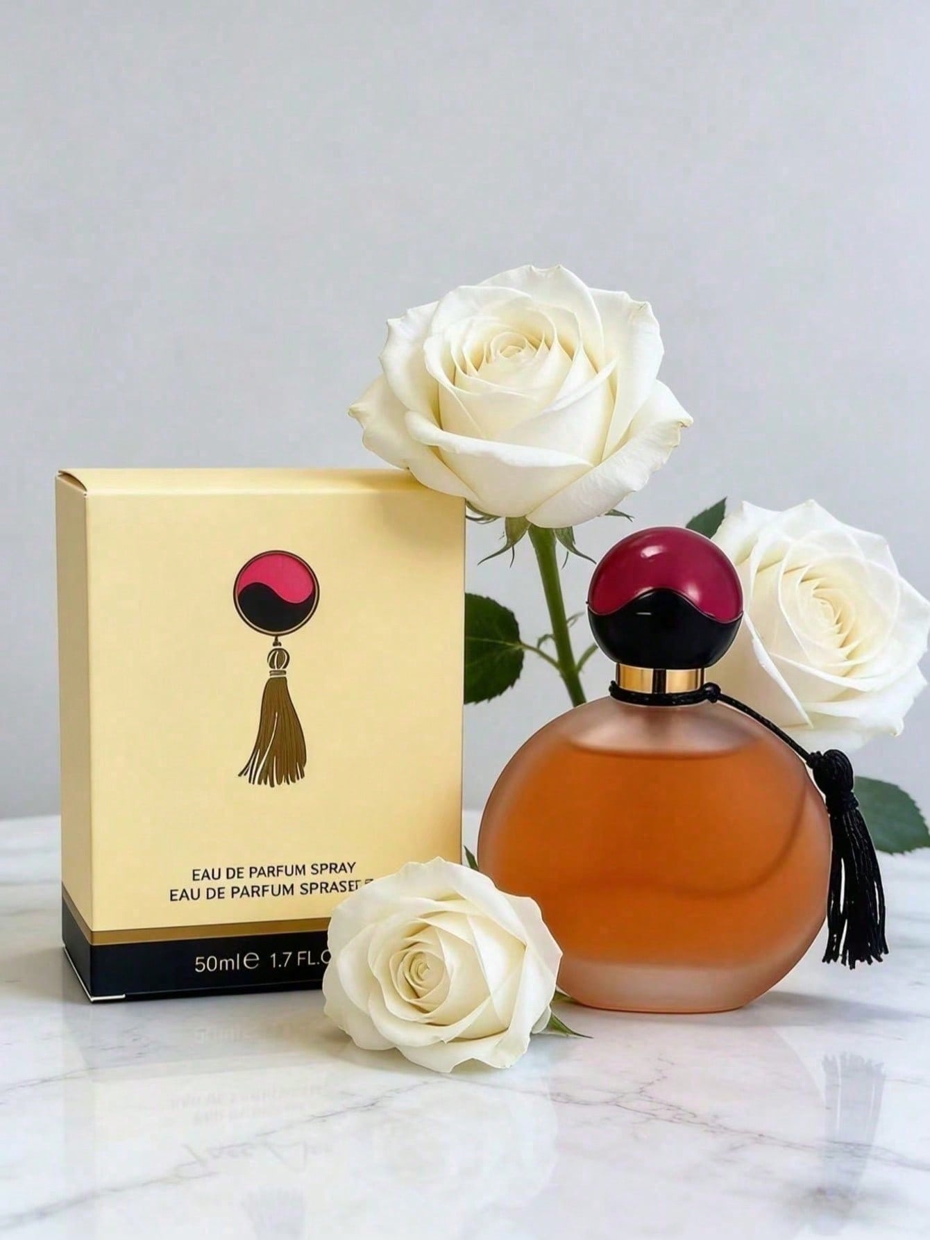 عطر فاخر للجنسين برائحة خشبية  - مراجعة Perfume Adrien Fragrance وسعره