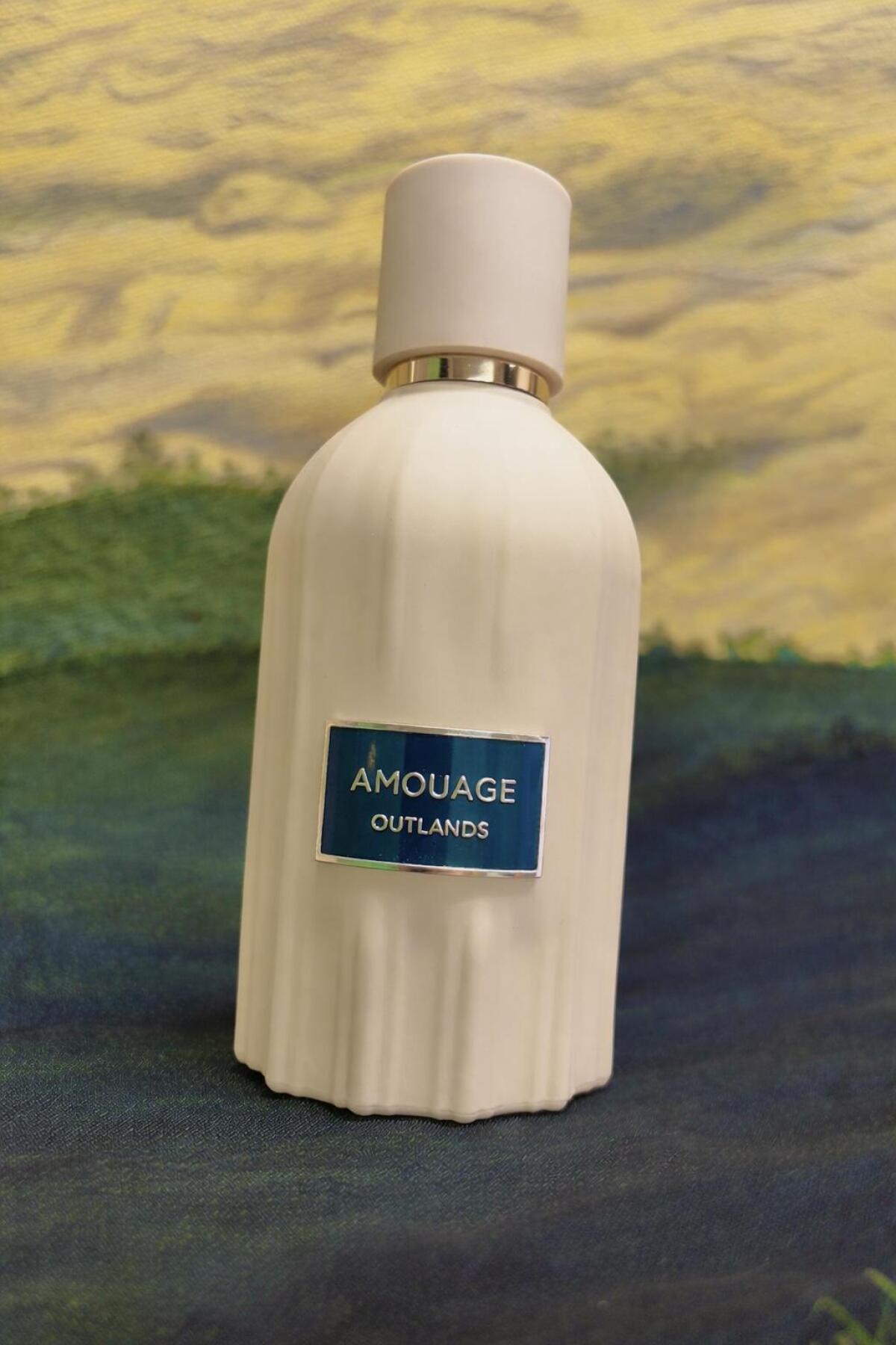 أمواج جايدنس 46 لاينيج رايزنز  - مراجعة Parfum Extrait Oil وسعره