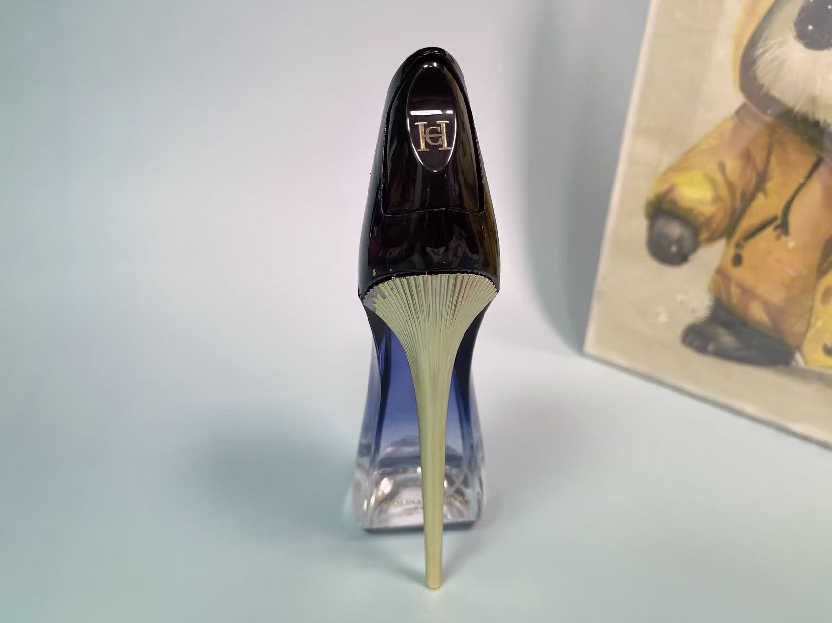 عطر كارولينا هيريرا جود جيرل ل - مراجعة Perfume Fragrance Price وسعره